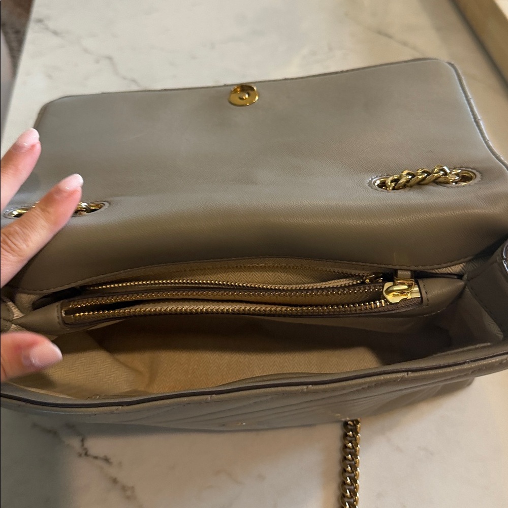 Tory Burch Quilted Shoulder Bag in Gray - Picture 3 of 4